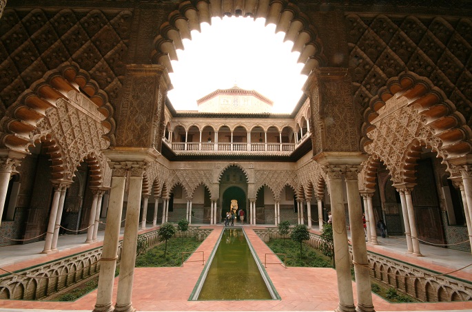 Andalucia Courtyard Alcazar Of Seville Spain - FrizeMedia