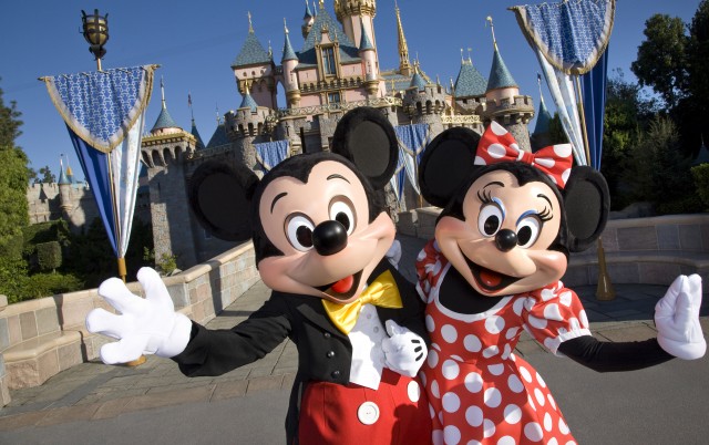 Walt #DisneyWorldParks - Disney World Vacation Packages #Travel #FrizeMedia