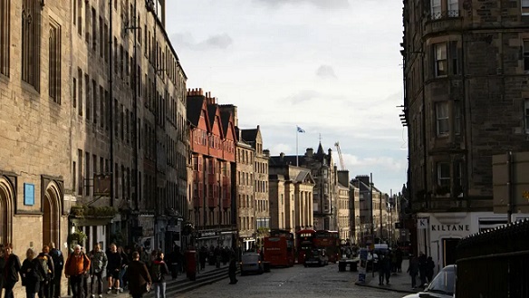 Edinburgh Travel3