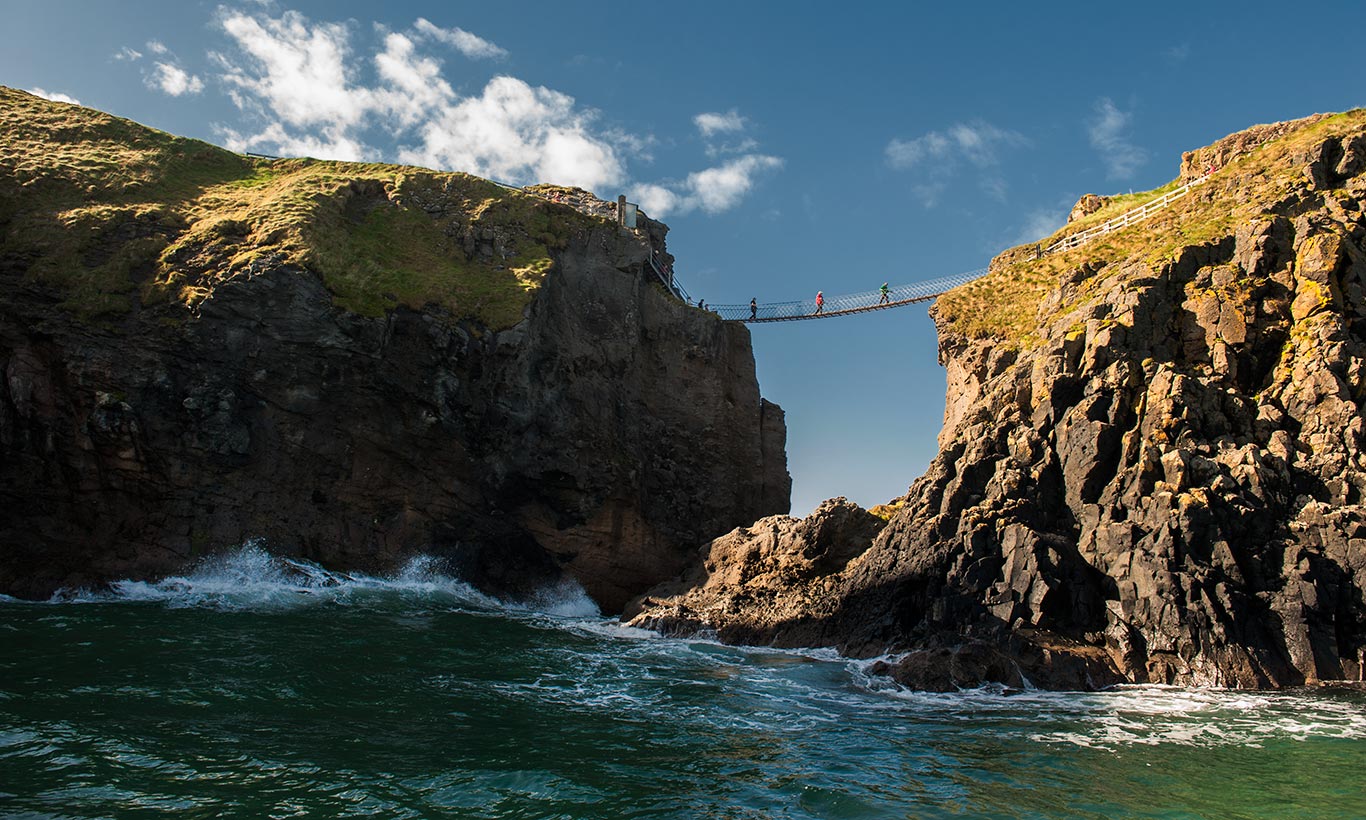 Ireland - Carrick A Rede Rope Bridge - FrizeMedia