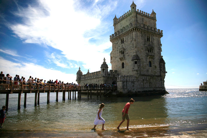 #Portugal – #Travel Tips On Lisbon Algarve And Lagos #FrizeMedia