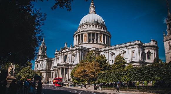 St Pauls London Travel